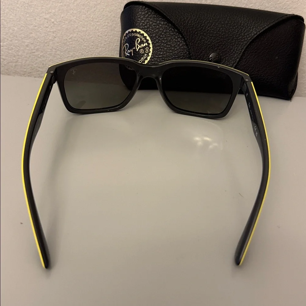 Ray . Ban sunglasses. - Picture 4 of 6